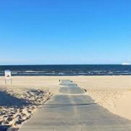 シフィノウイシチェWyspa Uznam Promenadaアパートメント エクステリア 写真